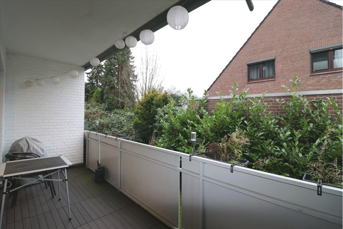 #100-EG-LI-Balkon