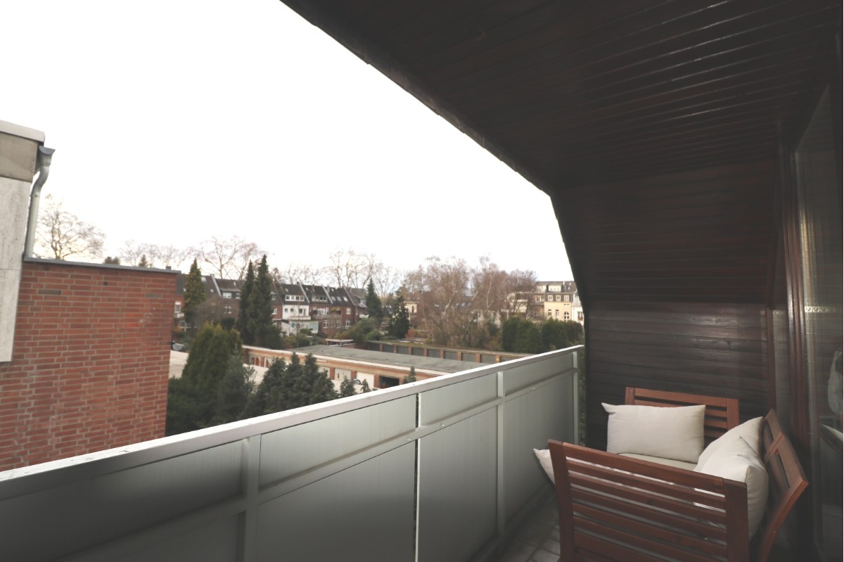#98-1ET-LI-Balkon