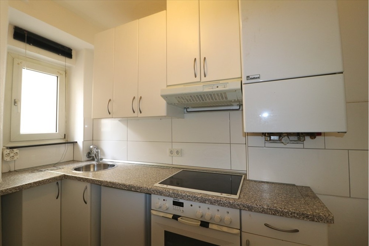 * 1-ZIMMER-PERLE IM ERDGESCHOSS MIT BALKON! 1 ZI- Apartment in KR-Mitte* - Photo 1
