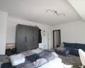 Wohn-/Schlafzimmer