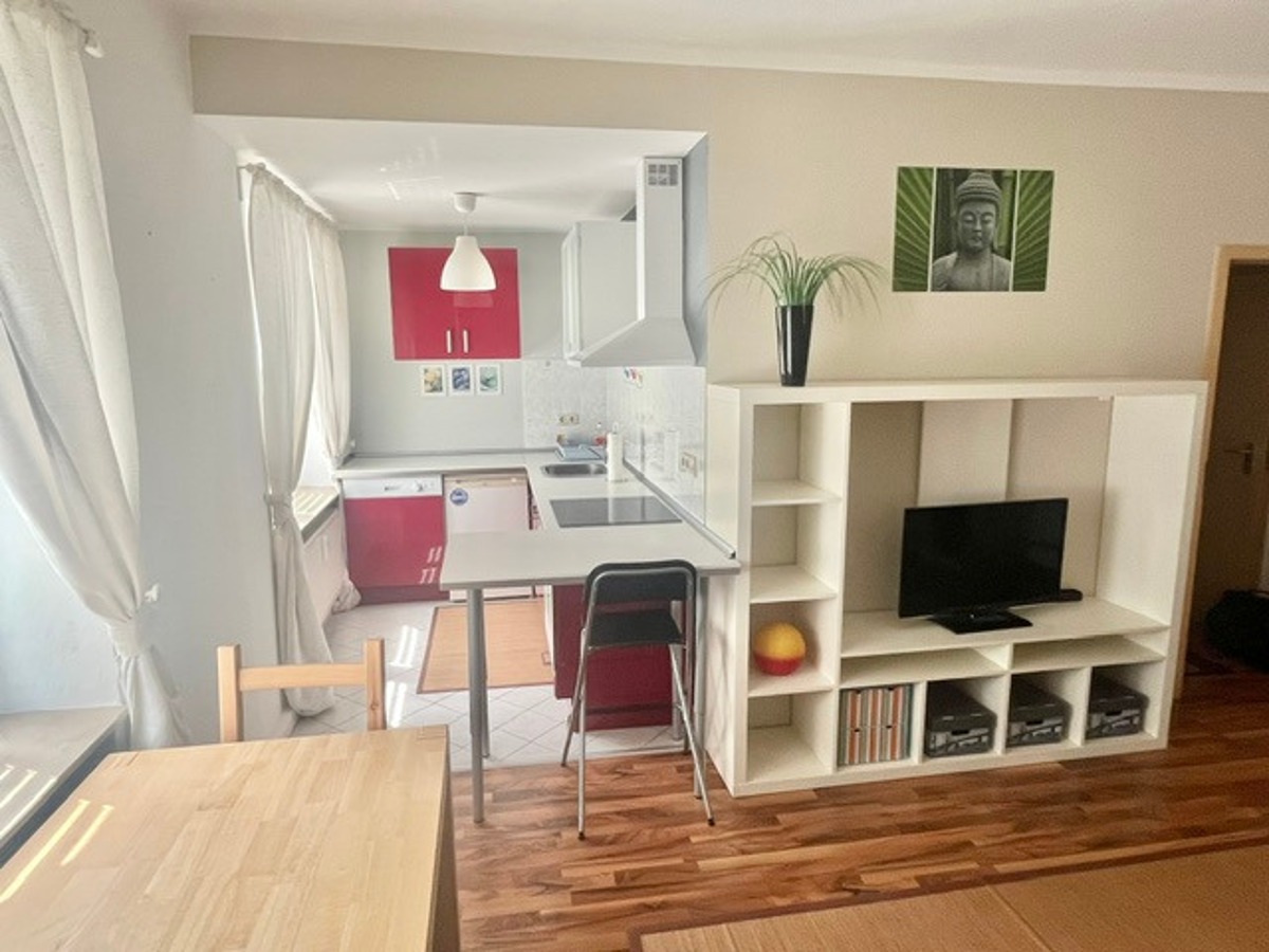 VOLL MÖBLIERT! Gepflegte Singlewohnung in der Ottostraße - Photo 3