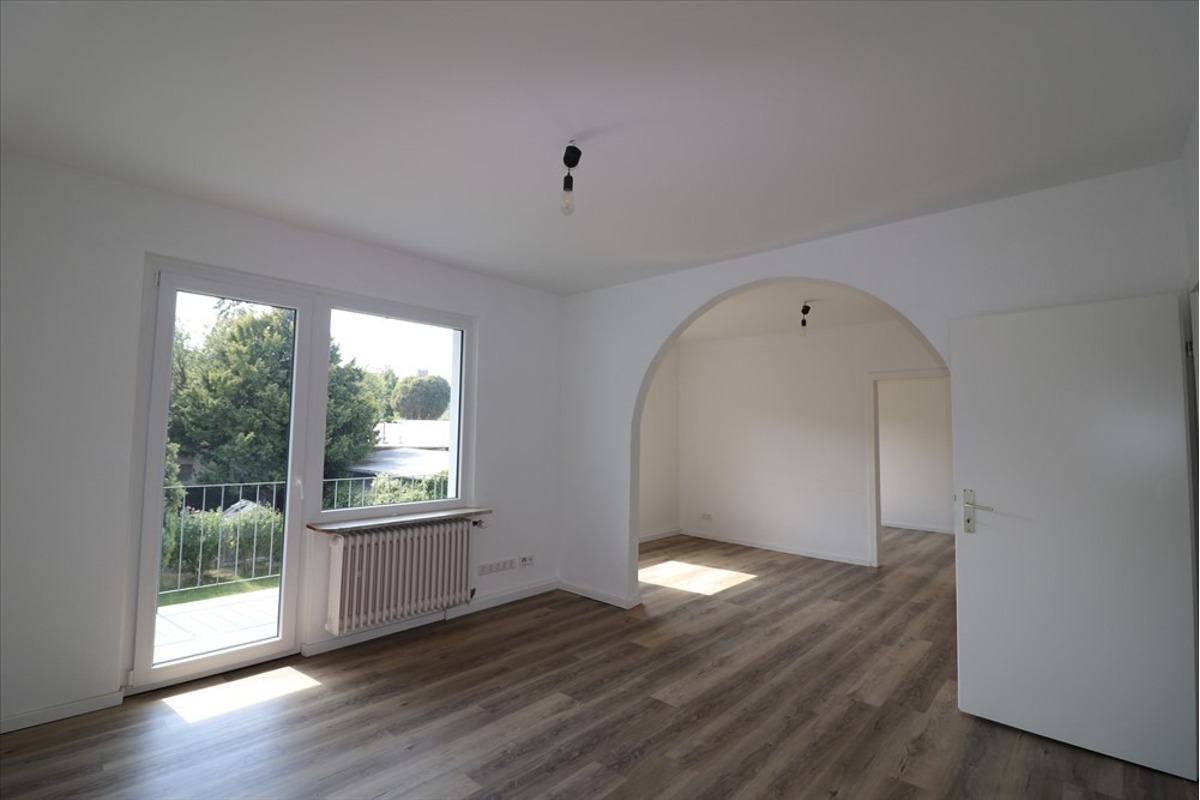 *3 Zimmer mit Balkon* in Krefeld, Dießemer Str. - Photo 1