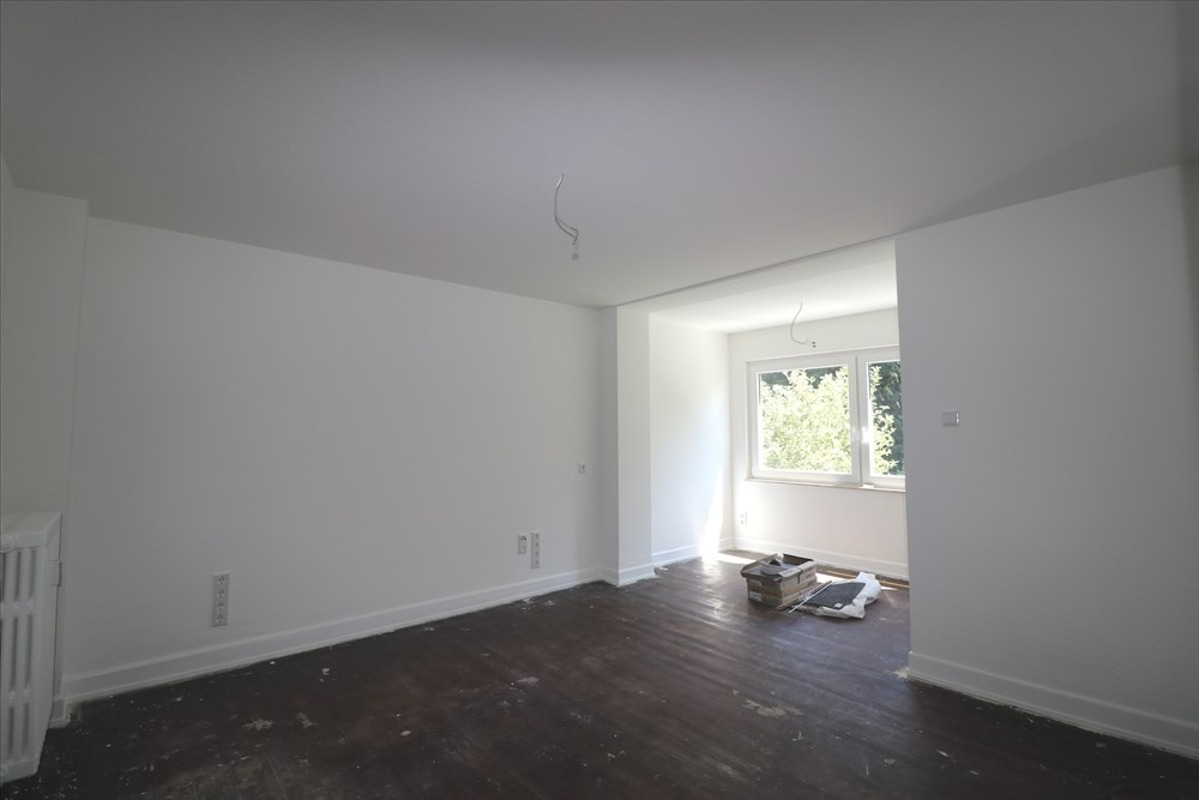 Charmante 2 Zimmer Altbauwohnung, Erstbezug nach Sanierung, KR-Gutenbergstr. - Photo 1