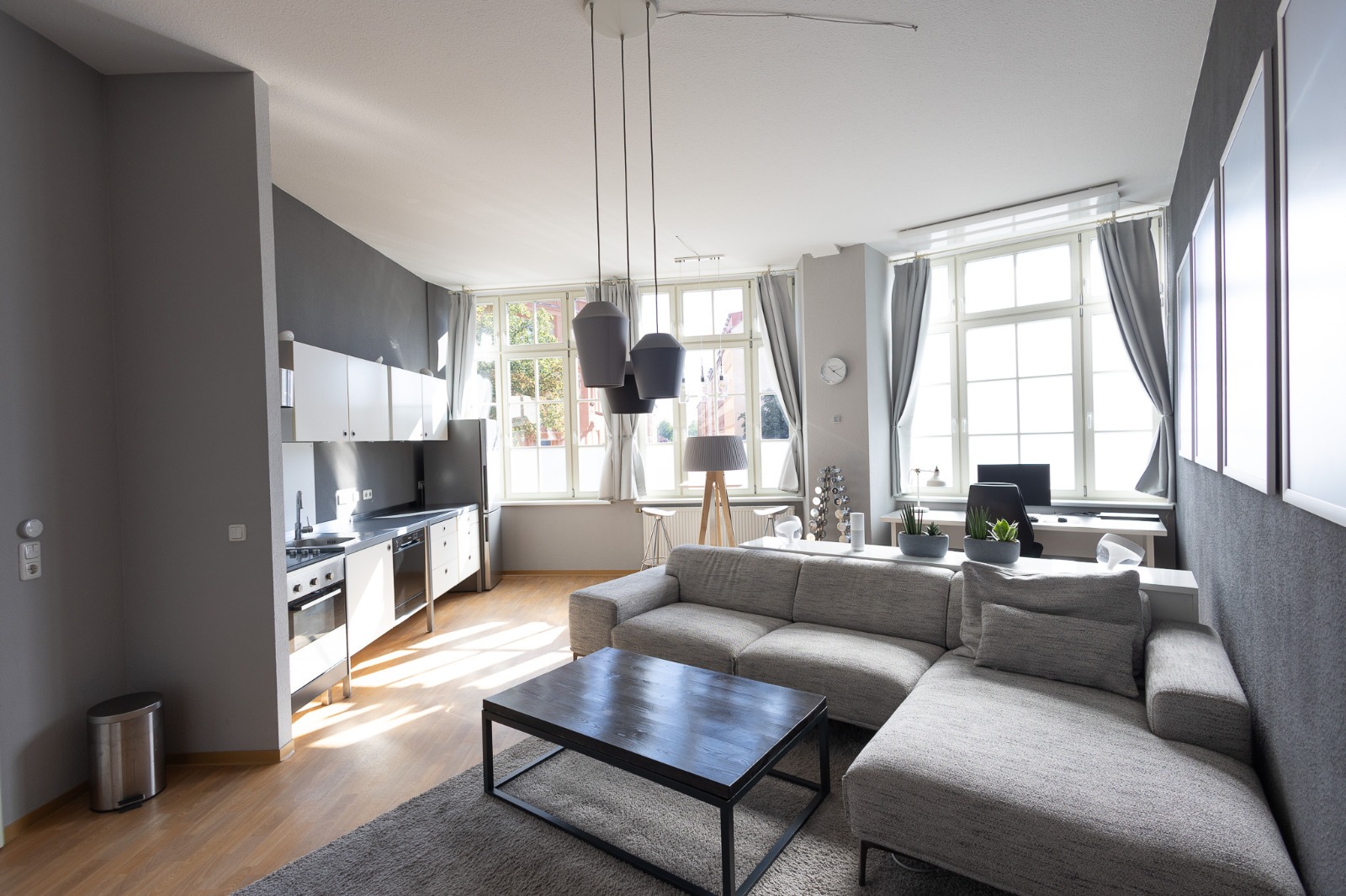 ALTSTADTNAH WOHNEN! Charmante 2 Zimmerwohnung - Photo 3